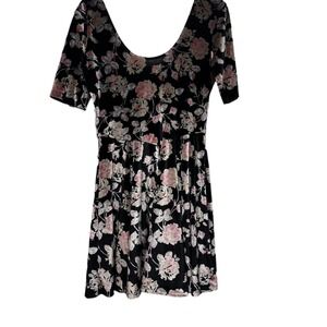 Kimchi Blue Floral Velvet Short Dress Fit‎ & Flare Slimming Size Large
